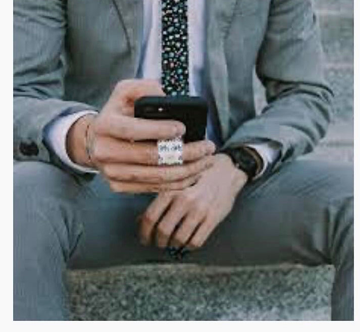 The Mission Loop Interchangeable Single Pack (1 Base + 1 Loop) | Phone Grip and Kickstand