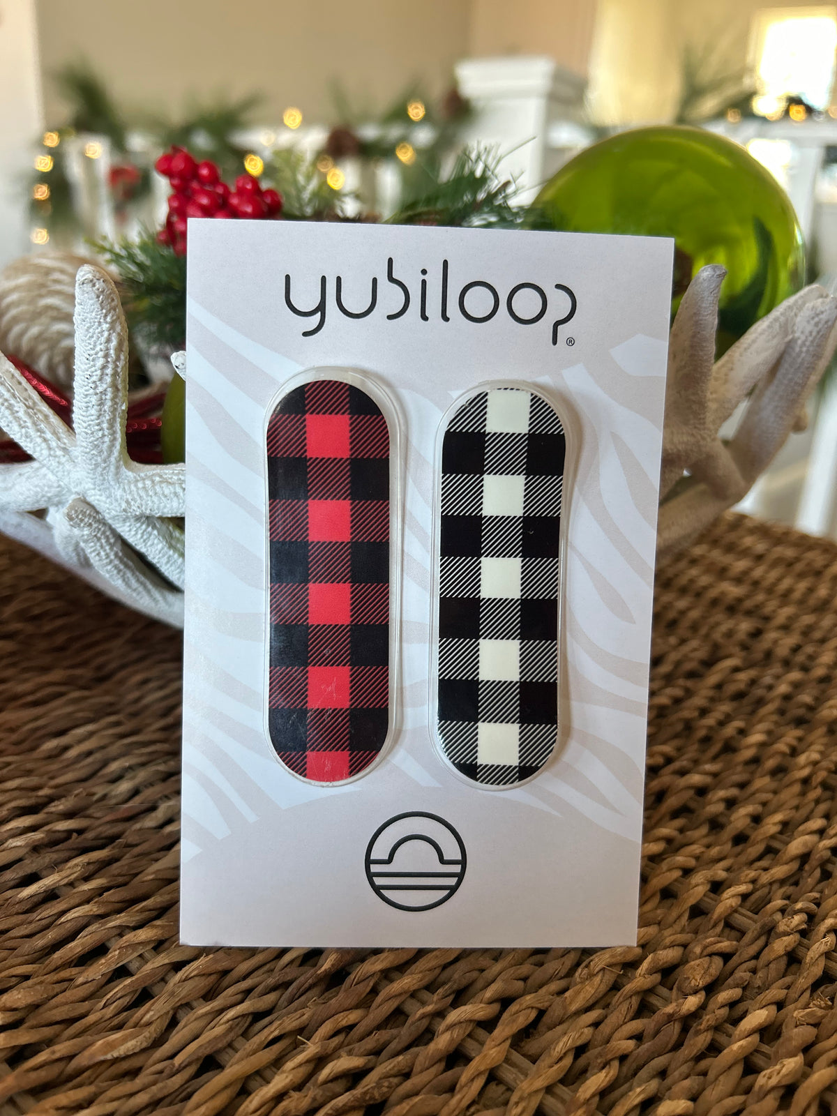 Buffalo Check Christmas Straps