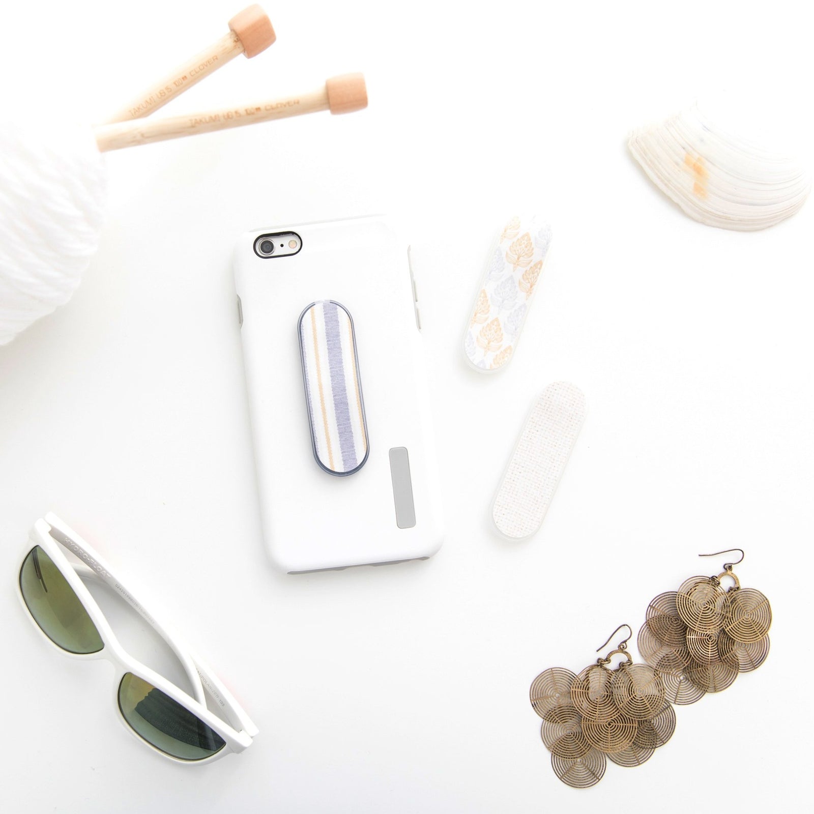 The Michelle 3-pack (1 base + 3 interchangeable loops)