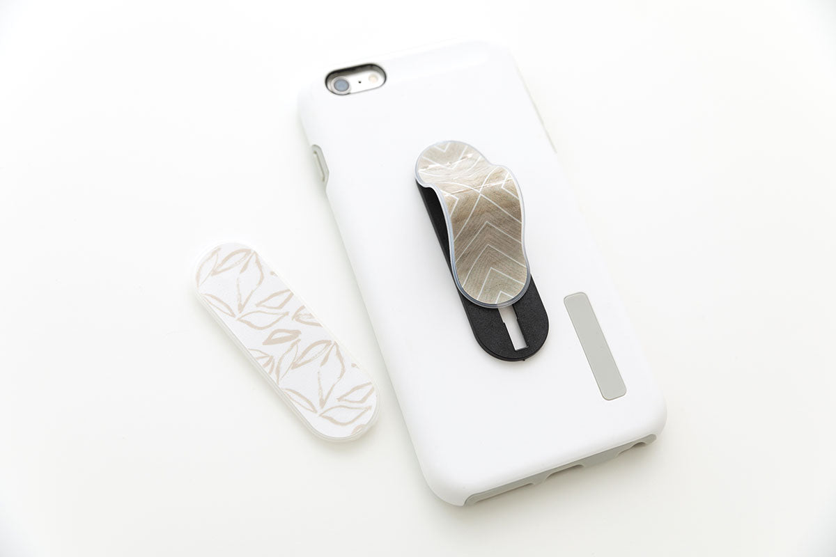 The Raina Interchangeable 2 Pack (1 Base + 2 Loops) | Phone Grip and Kickstand